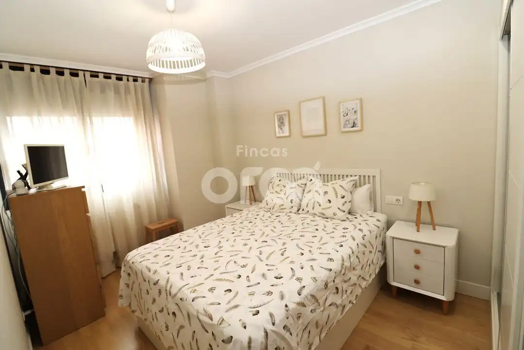 Schlafzimmer von Wohnung zum Verkauf in Santurtzi  mit Heizung, Terrasse und Abstellraum