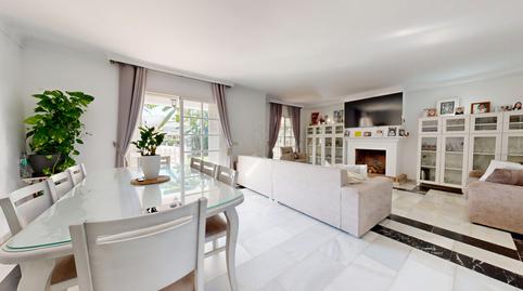 Foto 3 de Casa adosada en venta en Puente Romano, Málaga