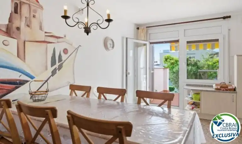Esszimmer von Country house zum Verkauf in Roses mit Heizung, Privatgarten und Terrasse