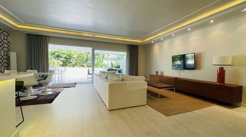 Foto 5 de Piso de alquiler en Calle Los Granados, 18, Puerto Banús, Marbella