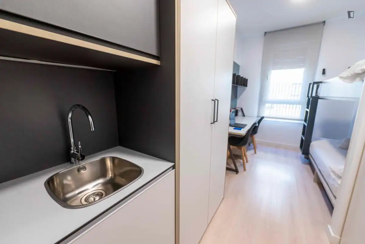 Küche von Wohnung zur untervermieten in Beiro