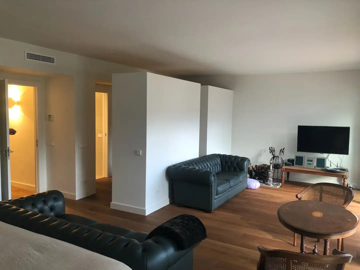 Wohnzimmer von Wohnung zur Miete in Barcelona mit Klimaanlage, Heizung und Parkett