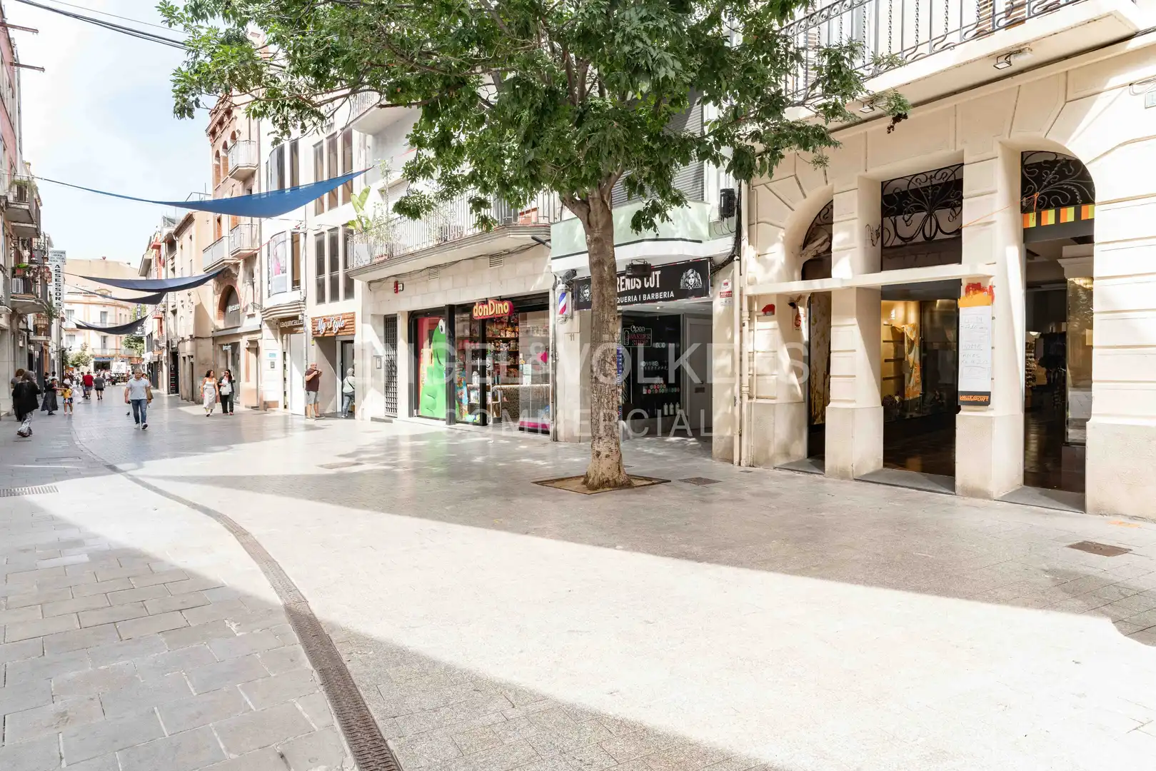 Local comercial de lloguer a Centre, imagen 2