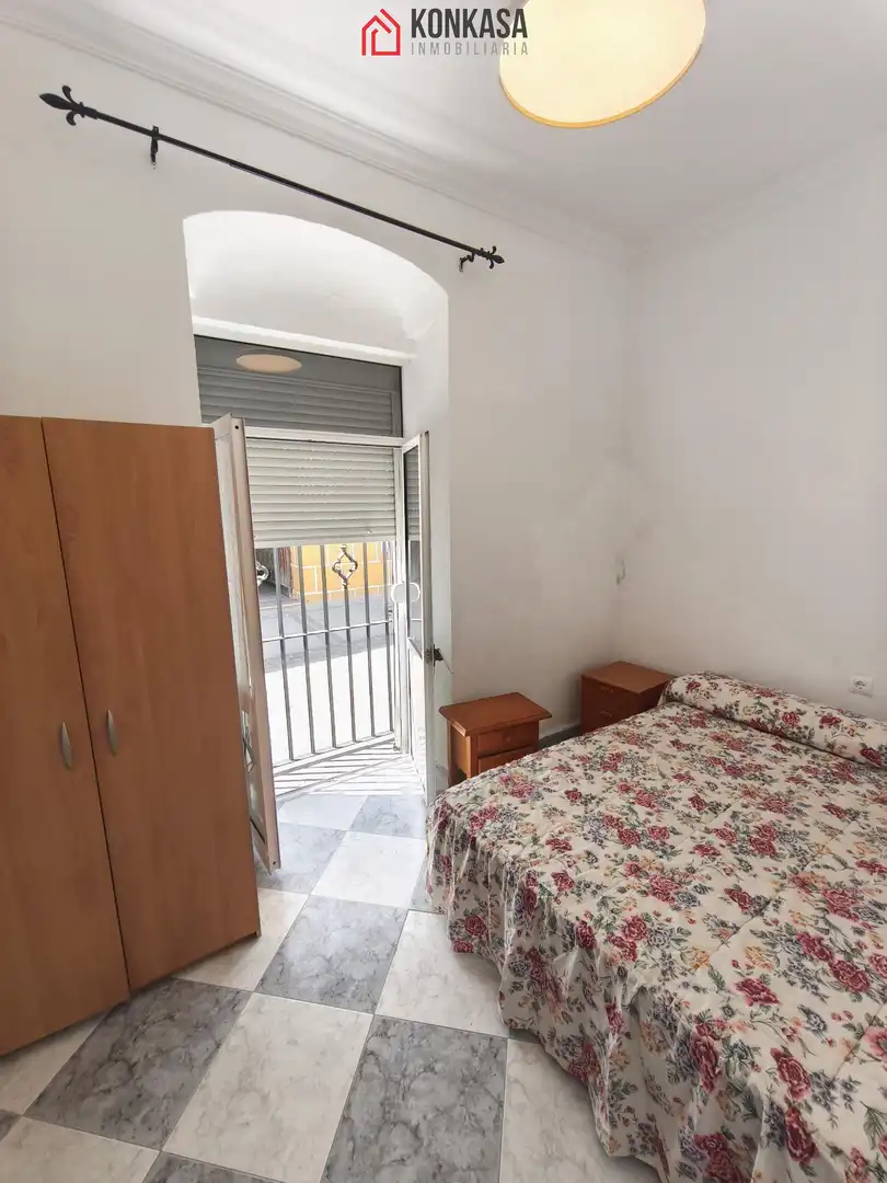 Dormitori de Casa o xalet en venda en Arcos de la Frontera amb Aire condicionat, Terrassa i Traster