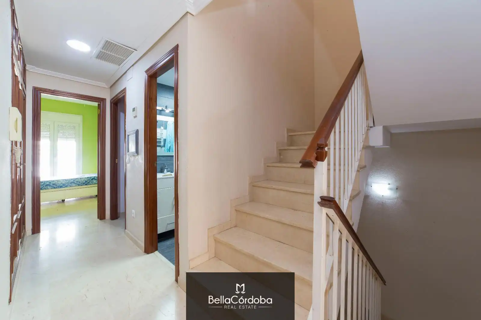 Terraced house with pool for sale in Poniente-Norte - Miralbaida - Parque Azahara, imagen 9
