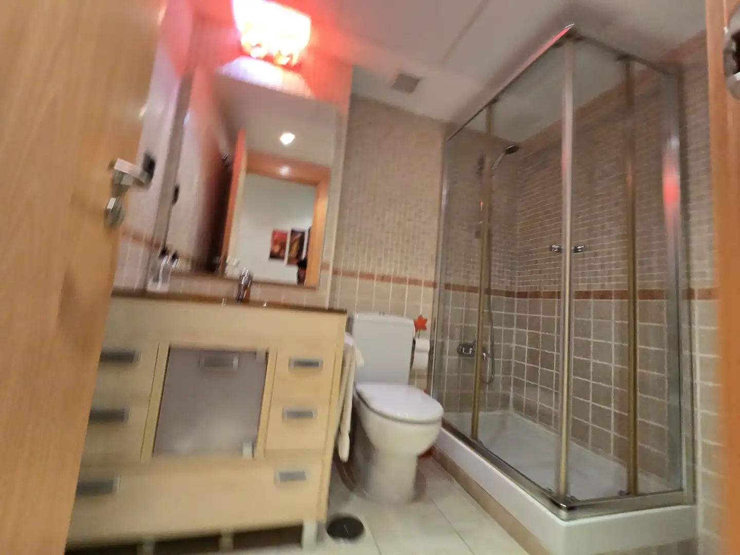 Badezimmer von Wohnung zum Verkauf in Madrid mit Klimaanlage, Heizung und Abstellraum