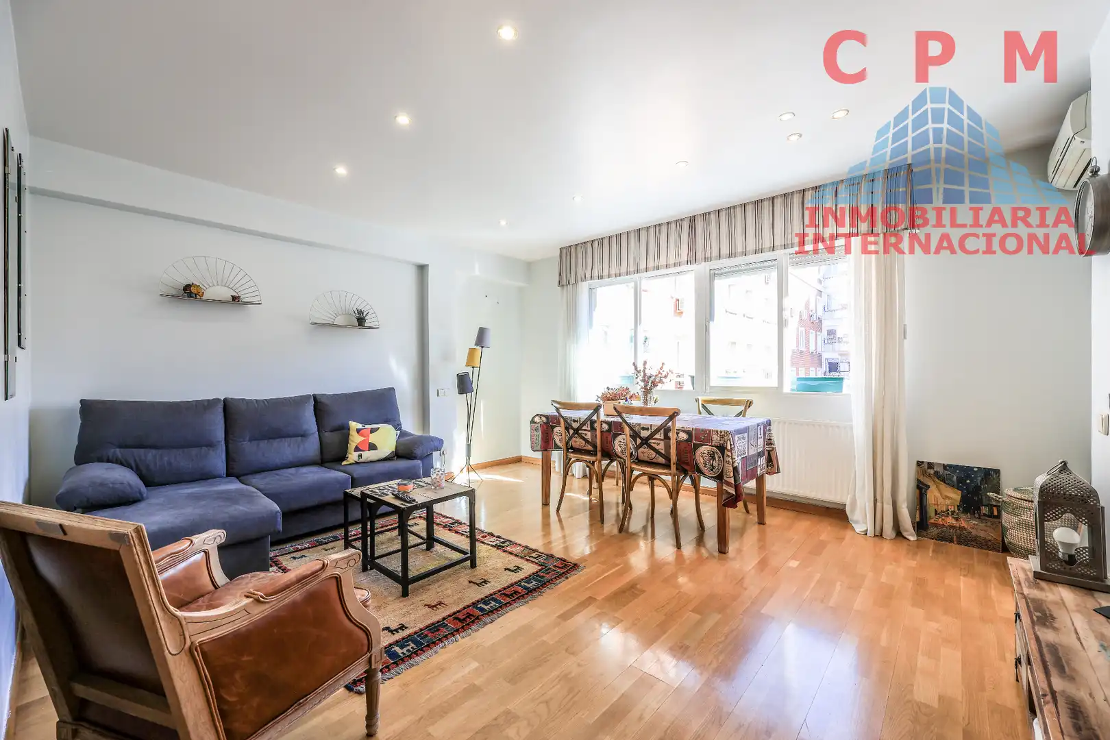 Wohnzimmer von Wohnung zur Miete in  Madrid Capital mit Klimaanlage, Heizung und Parkett