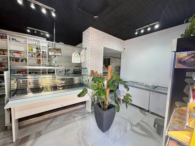 Local comercial en Venta en El Gornal