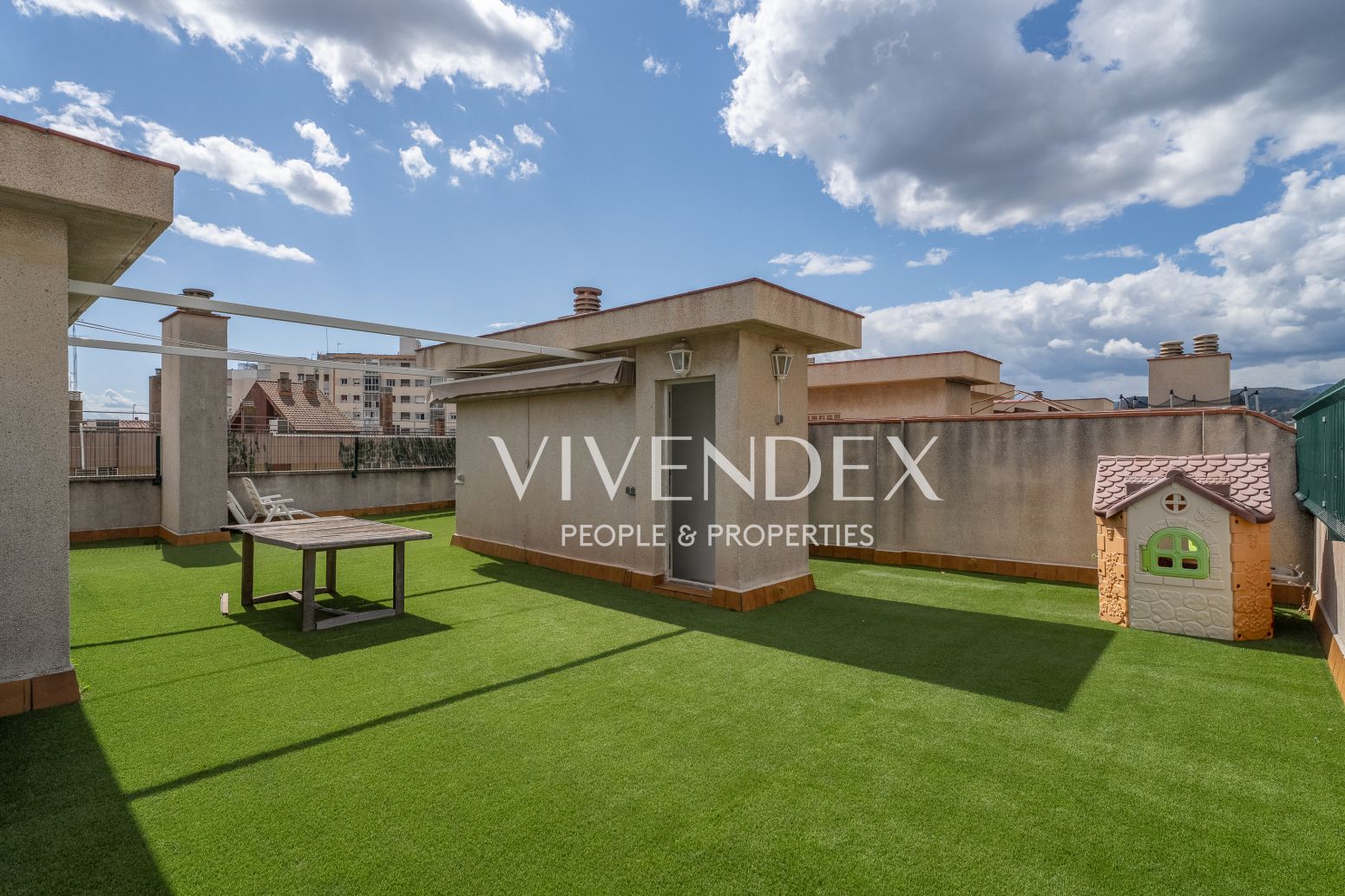 Terrace of Attic for sale in Reus  with Air Conditioner, Heating and Parquet flooring