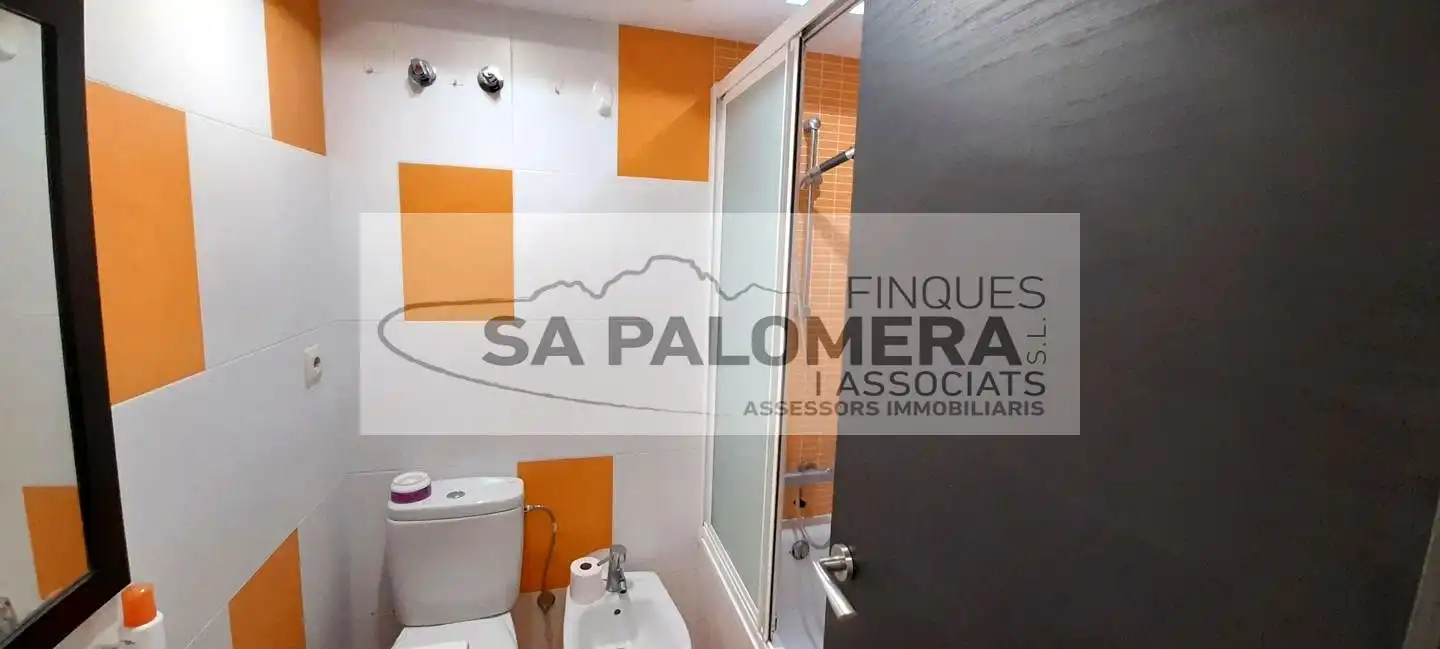 Bany de Pis en venda en Blanes amb Aire condicionat, Balcó i Piscina comunitària