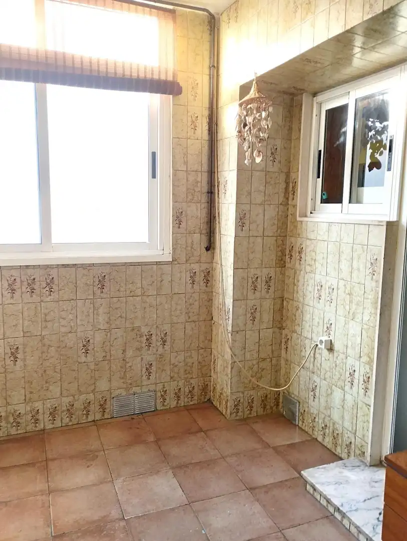 Baño de Piso en venta en Ibi con Amueblado y Balcón