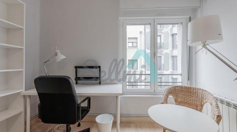 Foto 5 de Piso de alquiler en De San Bernabé, Salesas - Foncalada - Campoamor, Oviedo