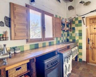 Küche von Country house zum verkauf in Fondón mit Terrasse