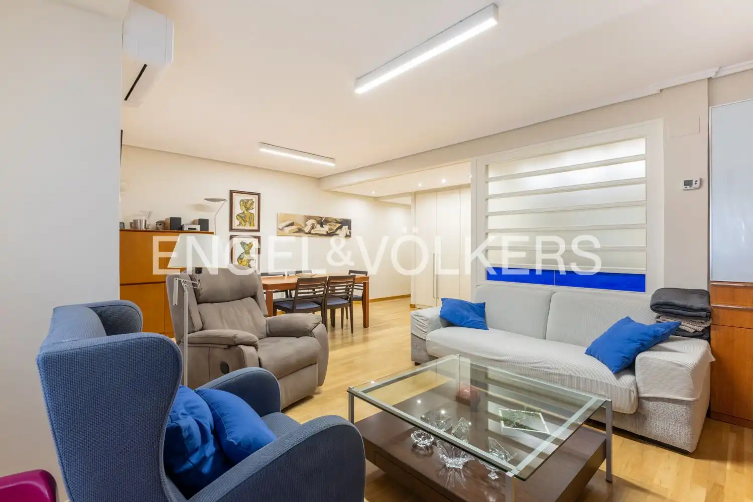 Vista exterior de Pis en venda en  Valencia Capital amb Aire condicionat, Calefacció i Balcó