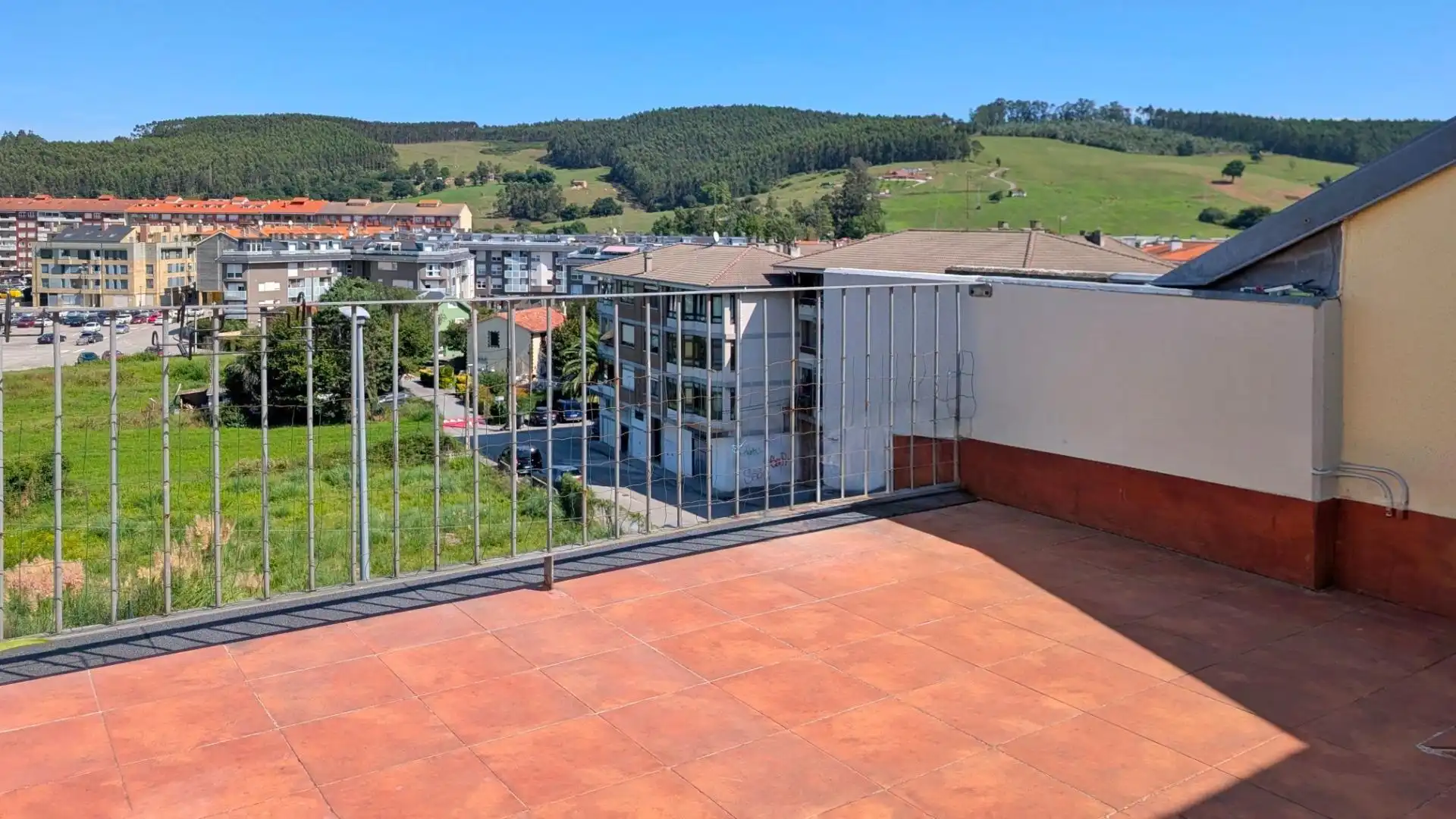 Terraza de Dúplex en venta en Piélagos con Calefacción, Terraza y Trastero