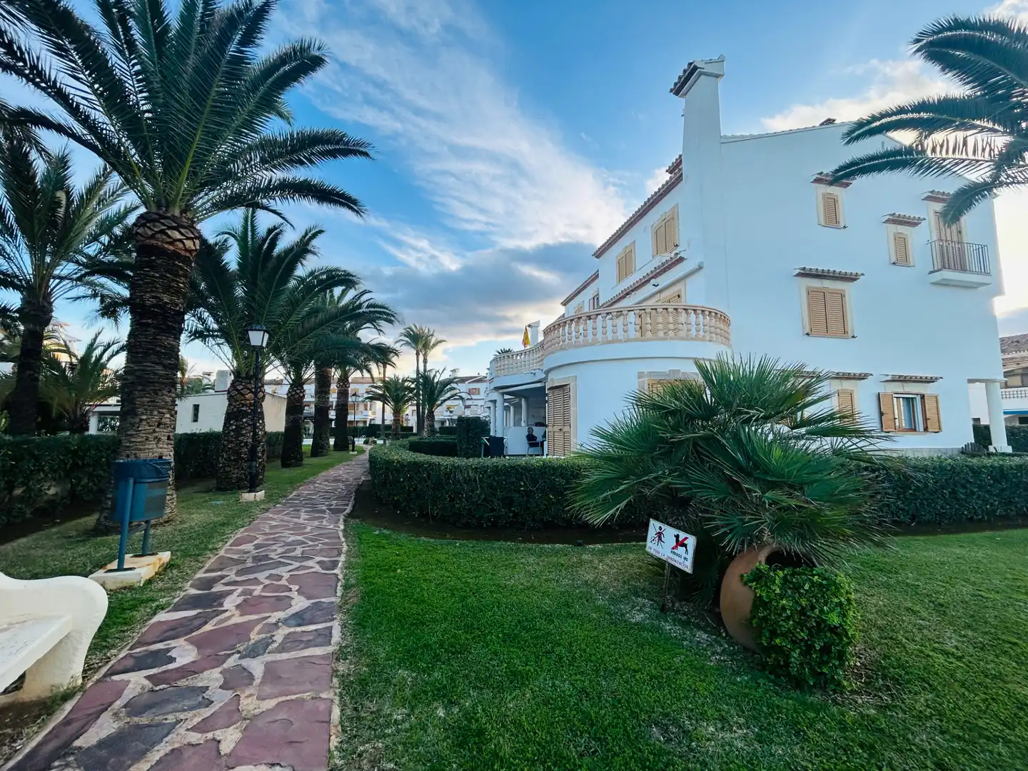 Vista exterior de Planta baixa de lloguer en Dénia amb Aire condicionat, Calefacció i Jardí privat