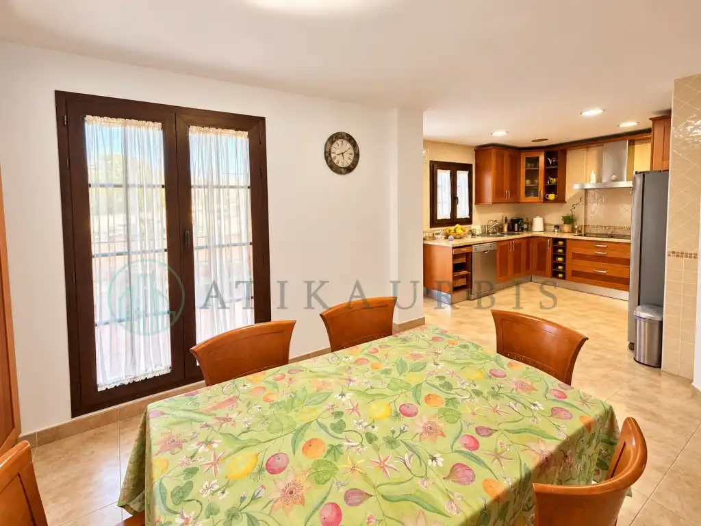 Dining room of Detached homes for sale in Churriana