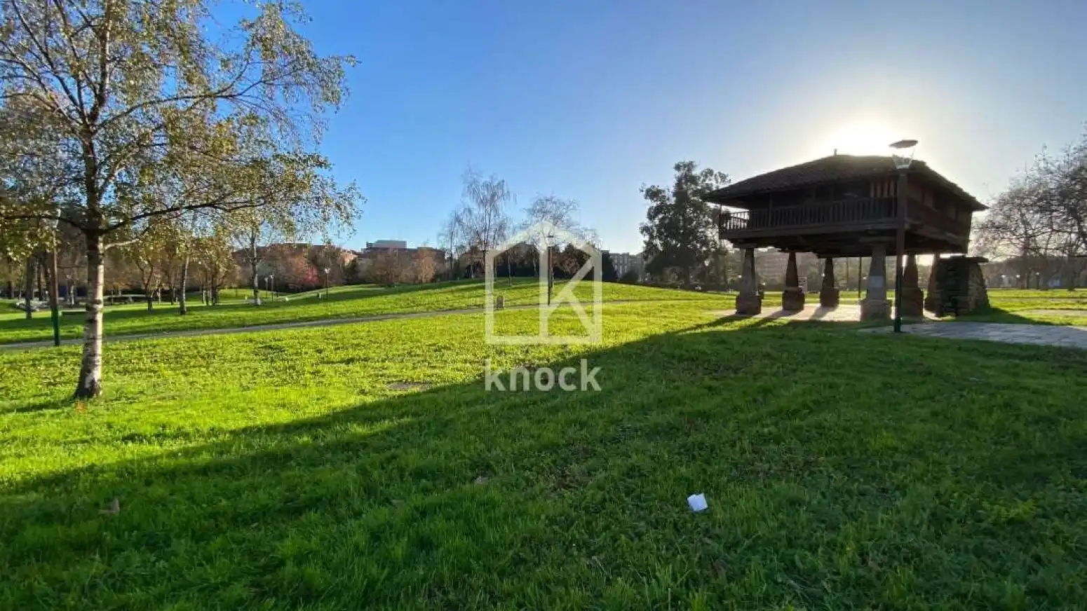 Flat for rent in Gijón - Calle Concejo de Villayón, Jove