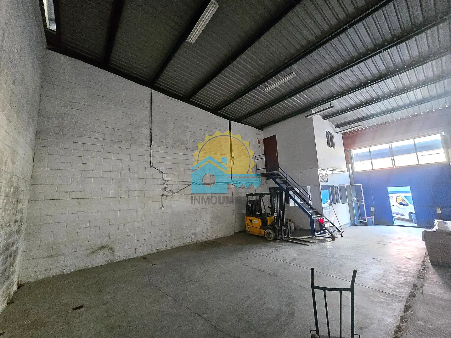 Industrial building for sale in Nuevo Parque - Los Rosales - Tráfico Pesado, imagen 4