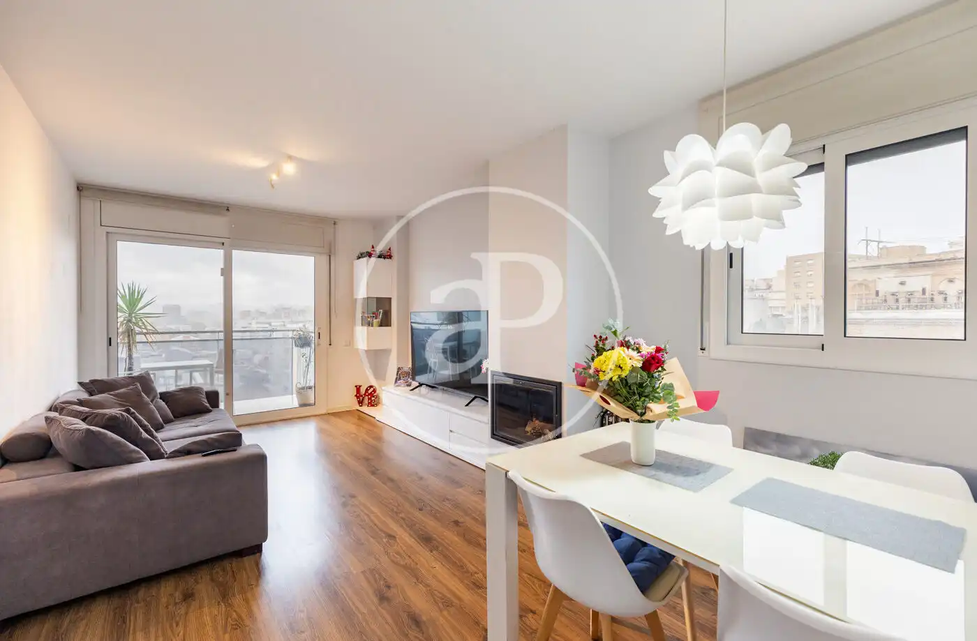 Penthouse mit Pool zum Verkauf in Carrer de Salvador
