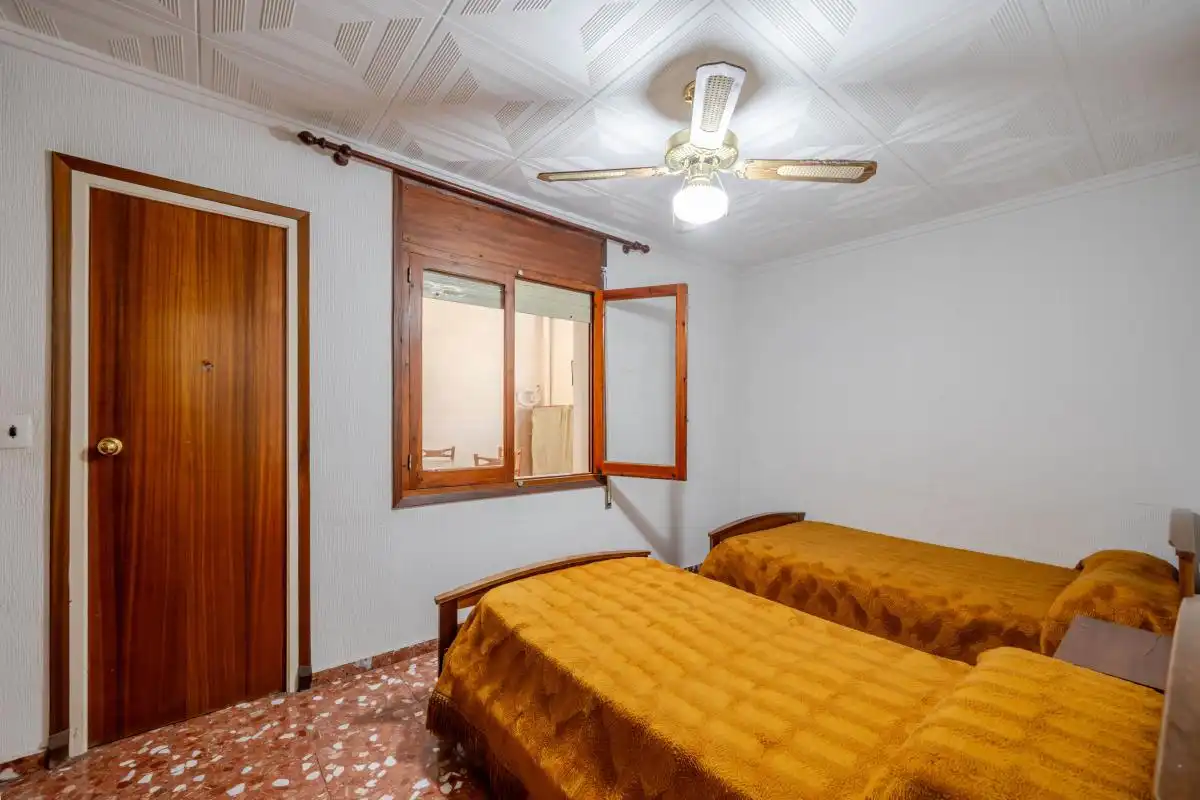 Bedroom of Houses for sale in Mutxamel  with Heating, Terrace and Furnished