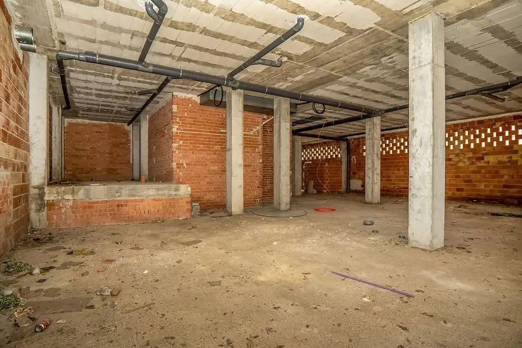 Local comercial en venta en Calle del Salvador 10, imagen 4