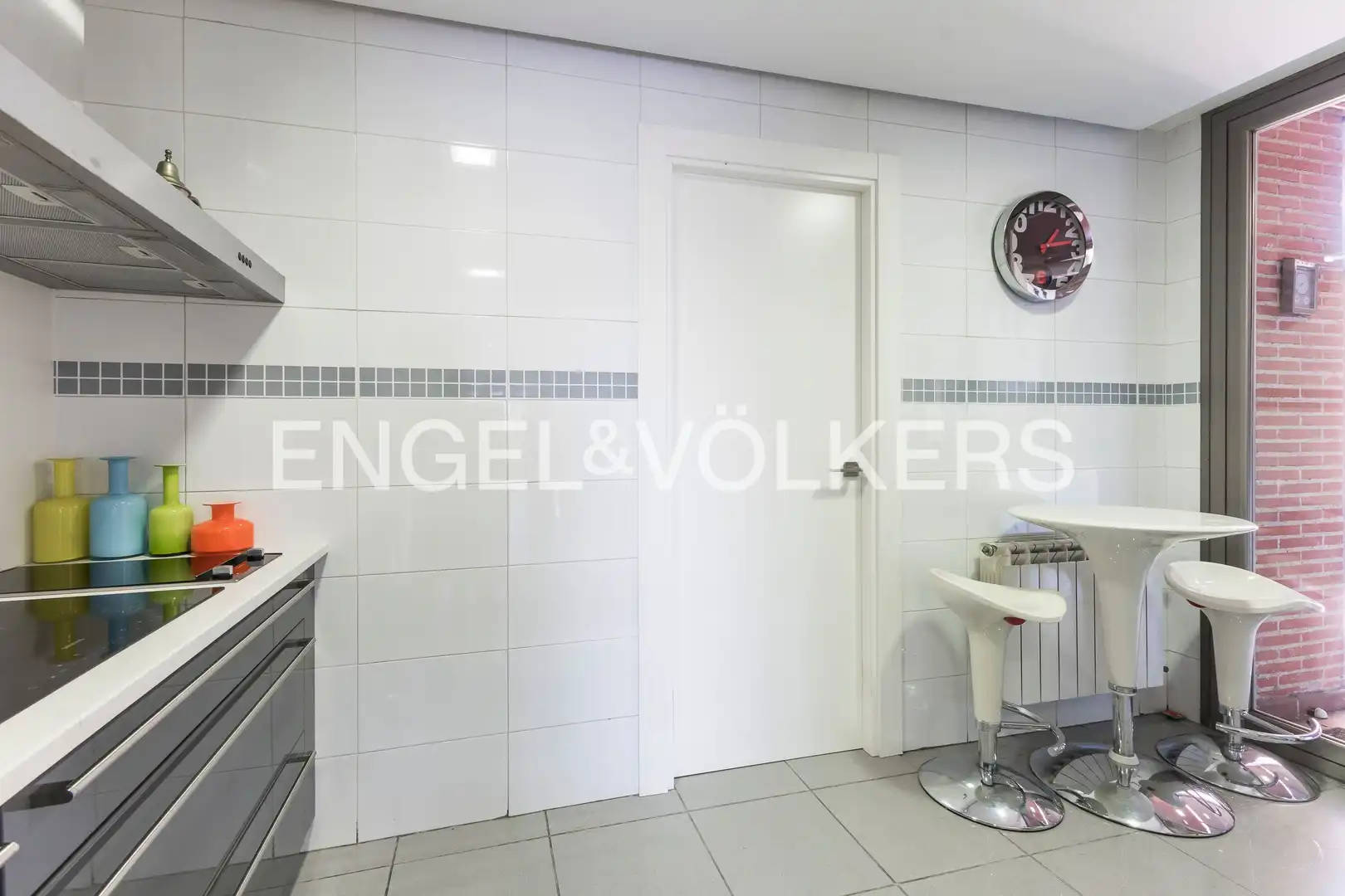 Cuina de Apartament en venda en Madrid amb Aire condicionat, Calefacció i Jardí privat