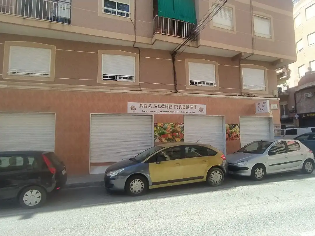 Local de alquiler en Elche / Elx con Amueblado