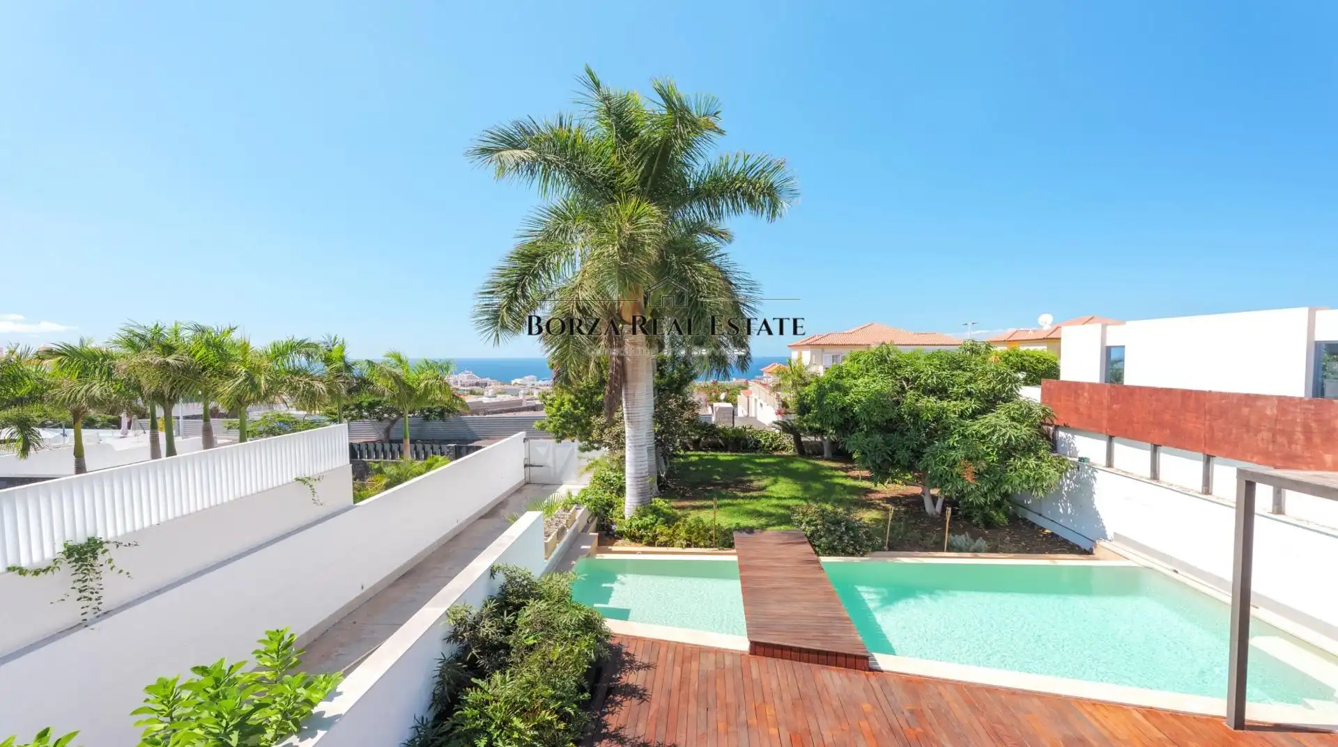 Detached house with pool for sale in Avenida Kurt Konrad Mayer, imagen 3