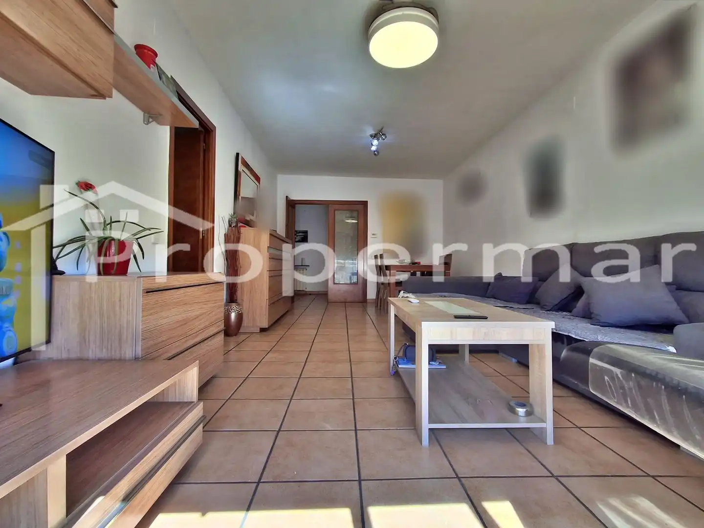 Sala d'estar de Pis en venda en La Roca del Vallès amb Calefacció