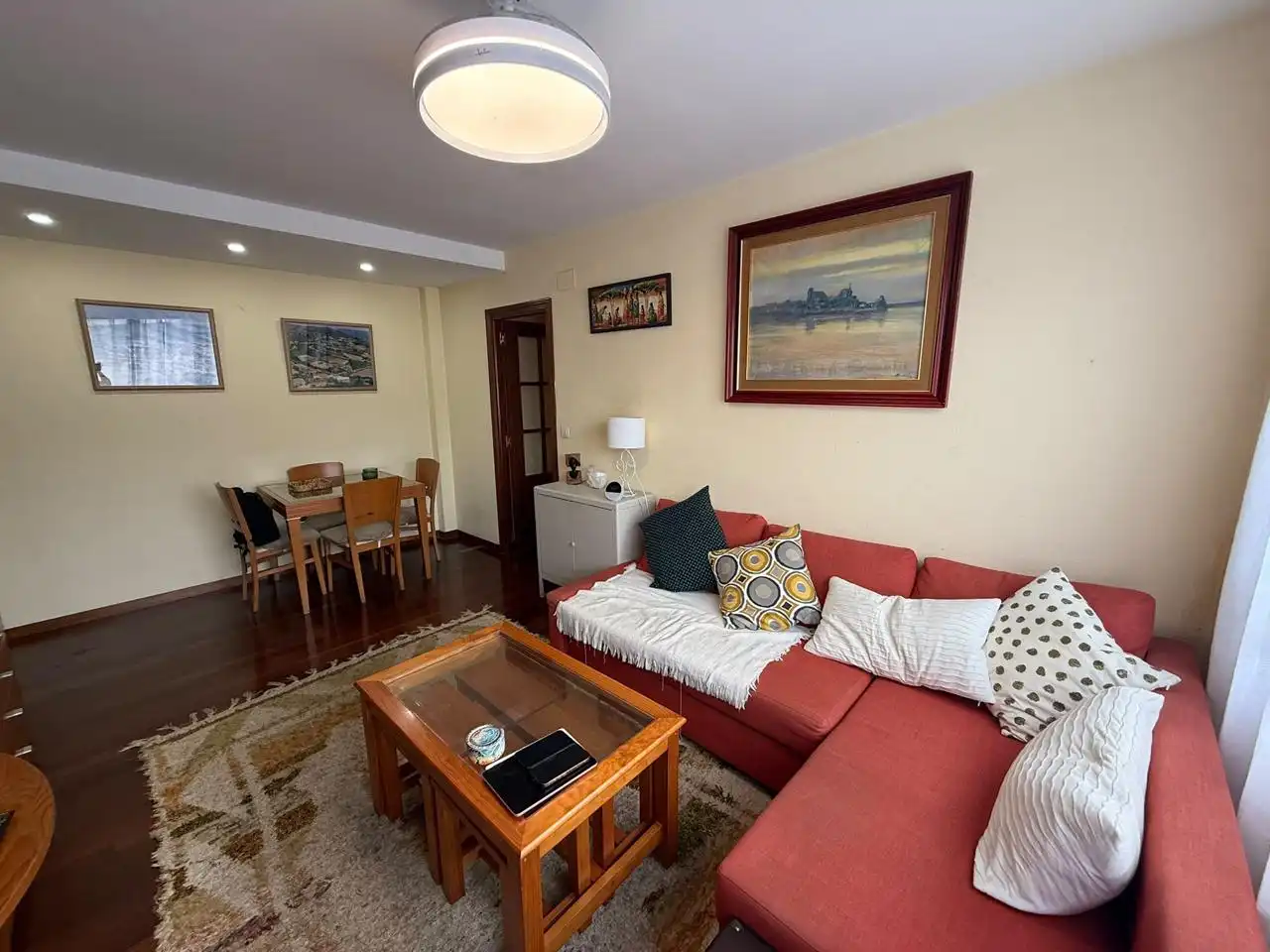 Living room of Flat for sale in Castro-Urdiales  with Heating, Furnished and Community pool