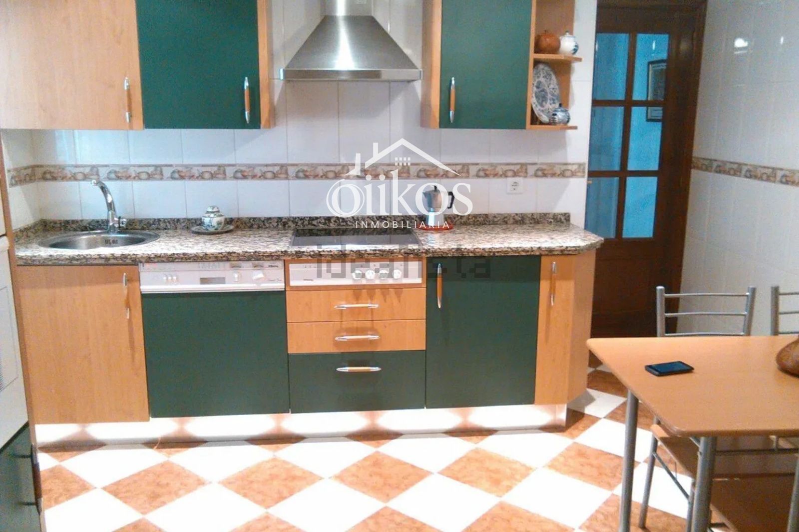Cocina de Piso en venta en Salamanca Capital con Calefacción y Amueblado