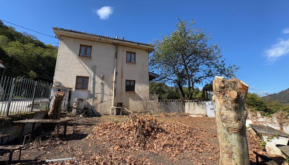 Foto 1 de Edificio en venta en  Labayos, 16, Aller, Asturias