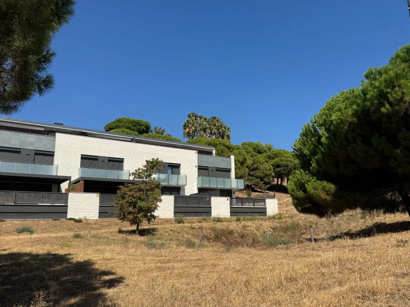 Terraced house with pool for sale in carrer can pau valls 12, imagen 3
