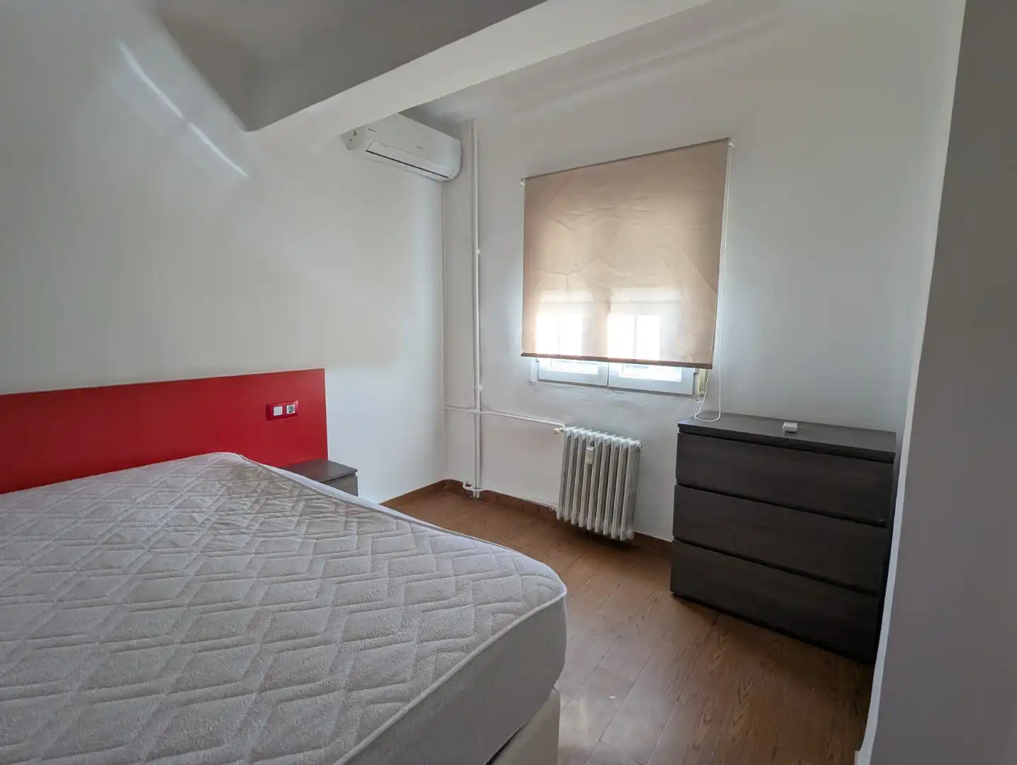 Dormitori de Apartament en venda en La Morería