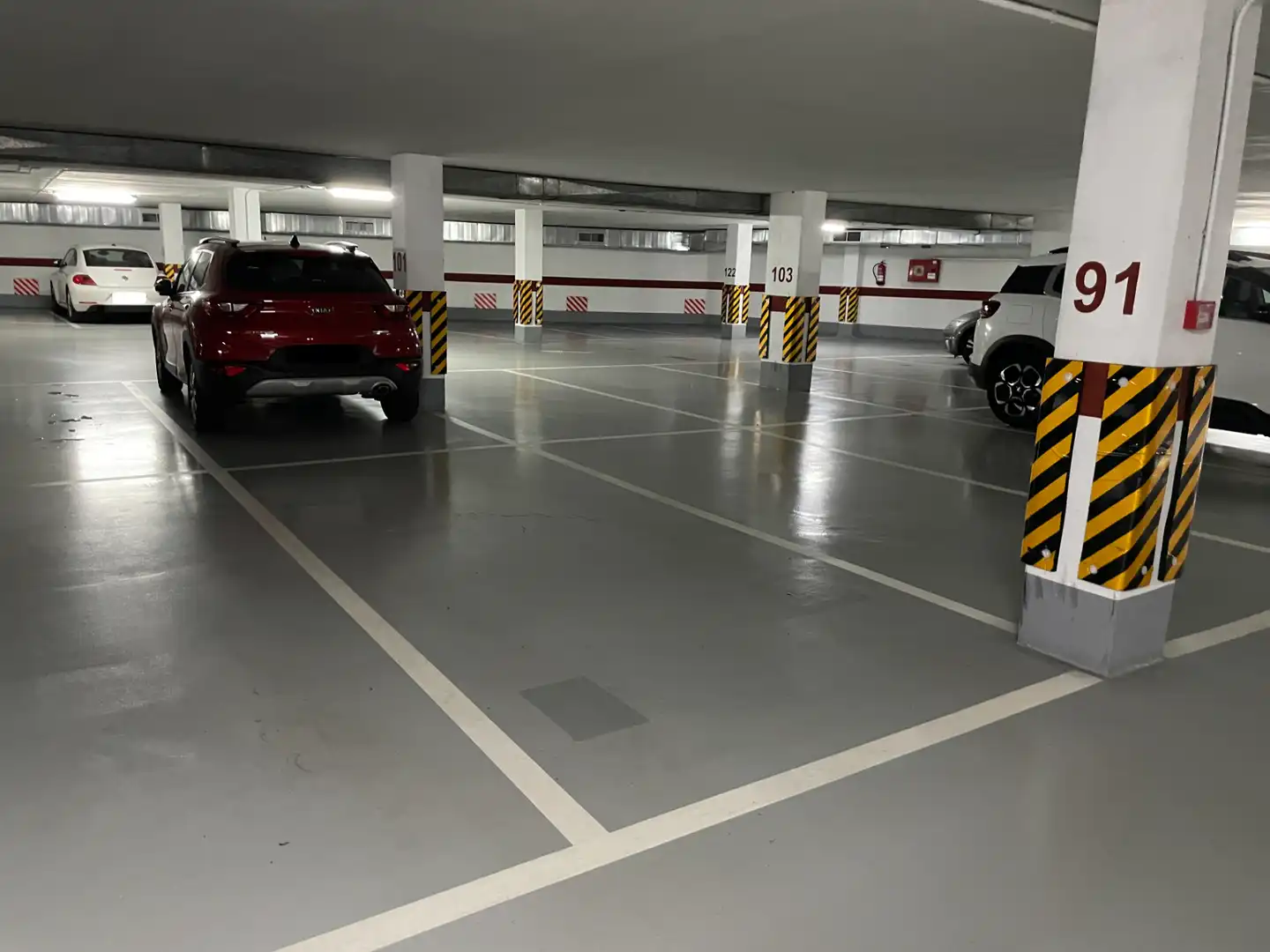 Parking of Garage for rent in Santiago de Compostela 