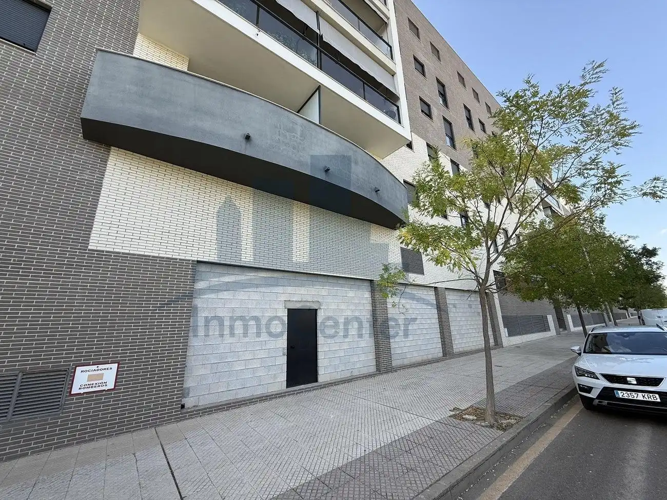 Local comercial en venta en Calle Calle Manuel Murillo Lorenzo, imagen 2