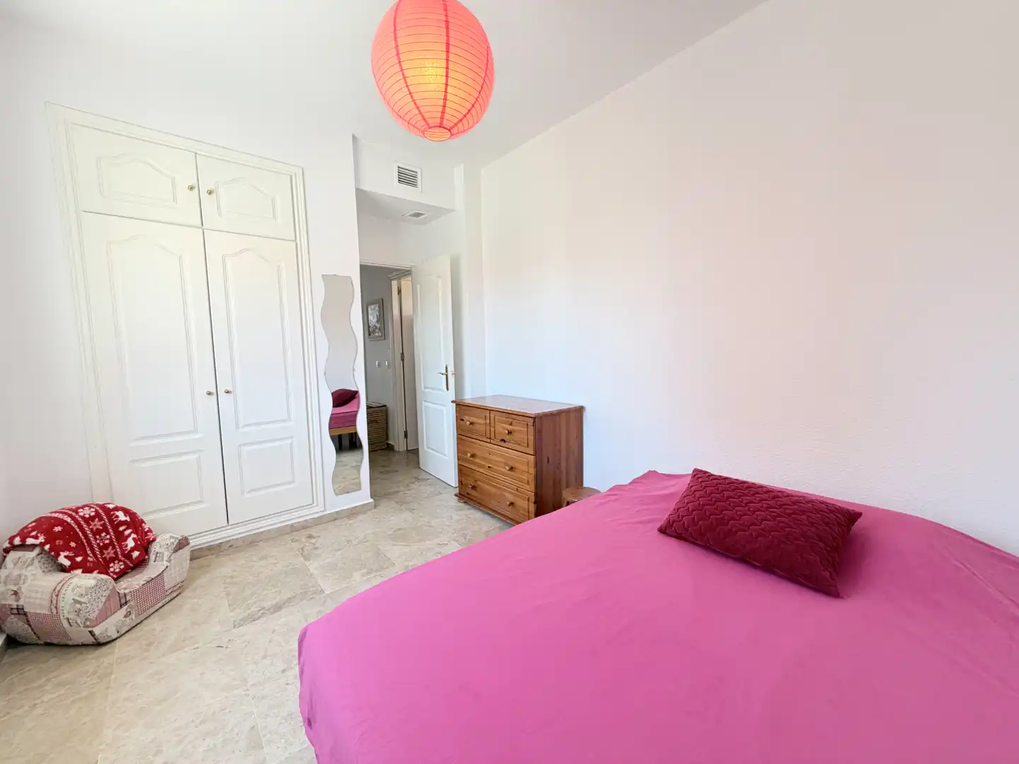 Casa adosada en venta en Calle las Marismas, Salteras