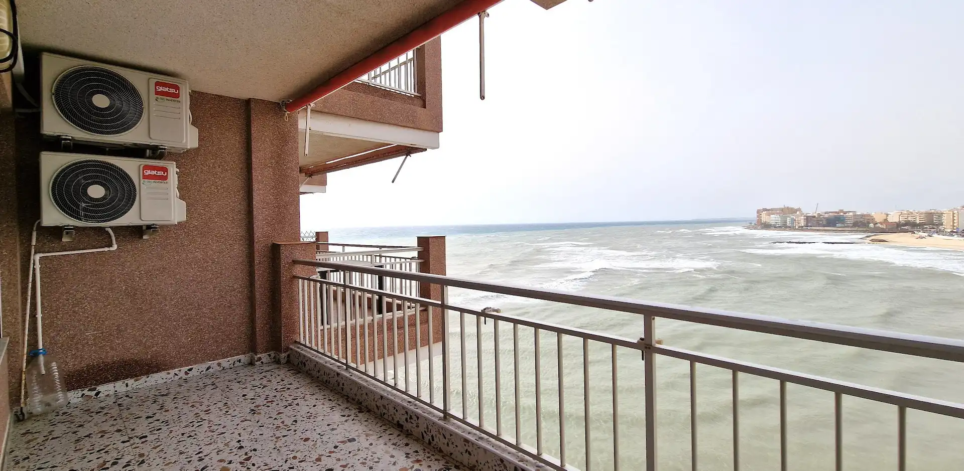 Mini appartamento con terrazza in vendita a Playa de los Locos, imagen 33