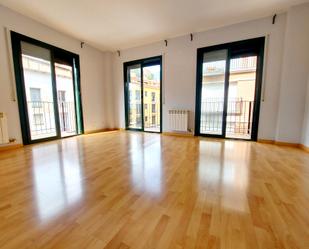 Living room of Flat for sale in Sallent  with Air Conditioner and Balcony