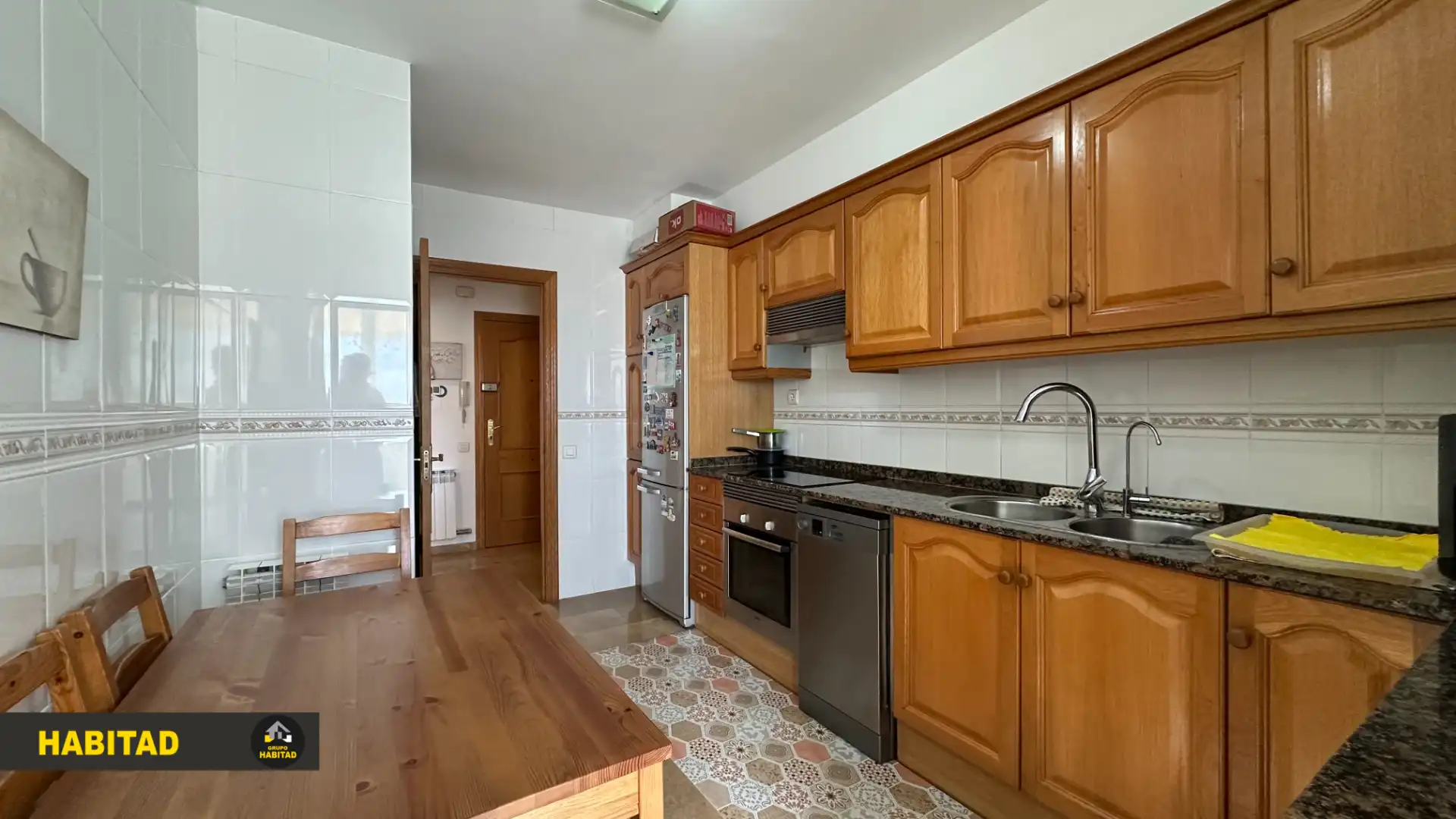 Flat with terrace for sale in Marianao, imagen 9