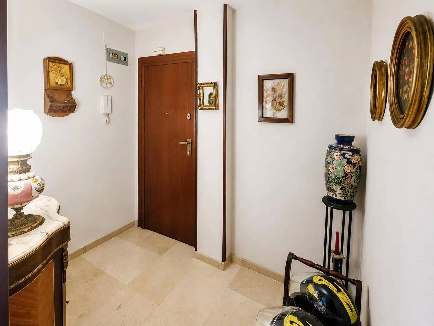 Flat for sale in Calle Calle Castellar, Ensanche - Diputación