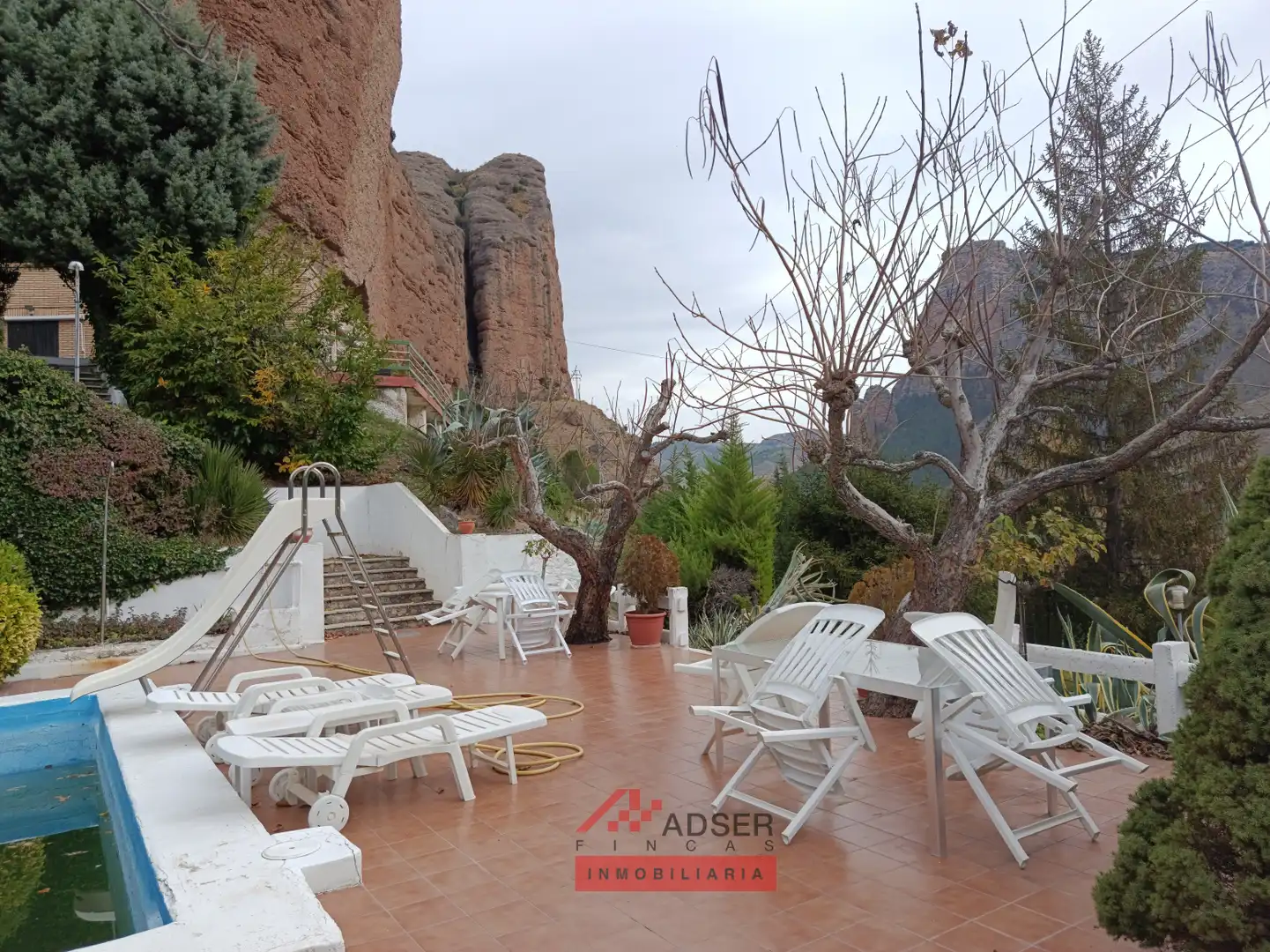 Terrace of Houses for sale in Nalda  with Private garden, Storage room and Swimming Pool