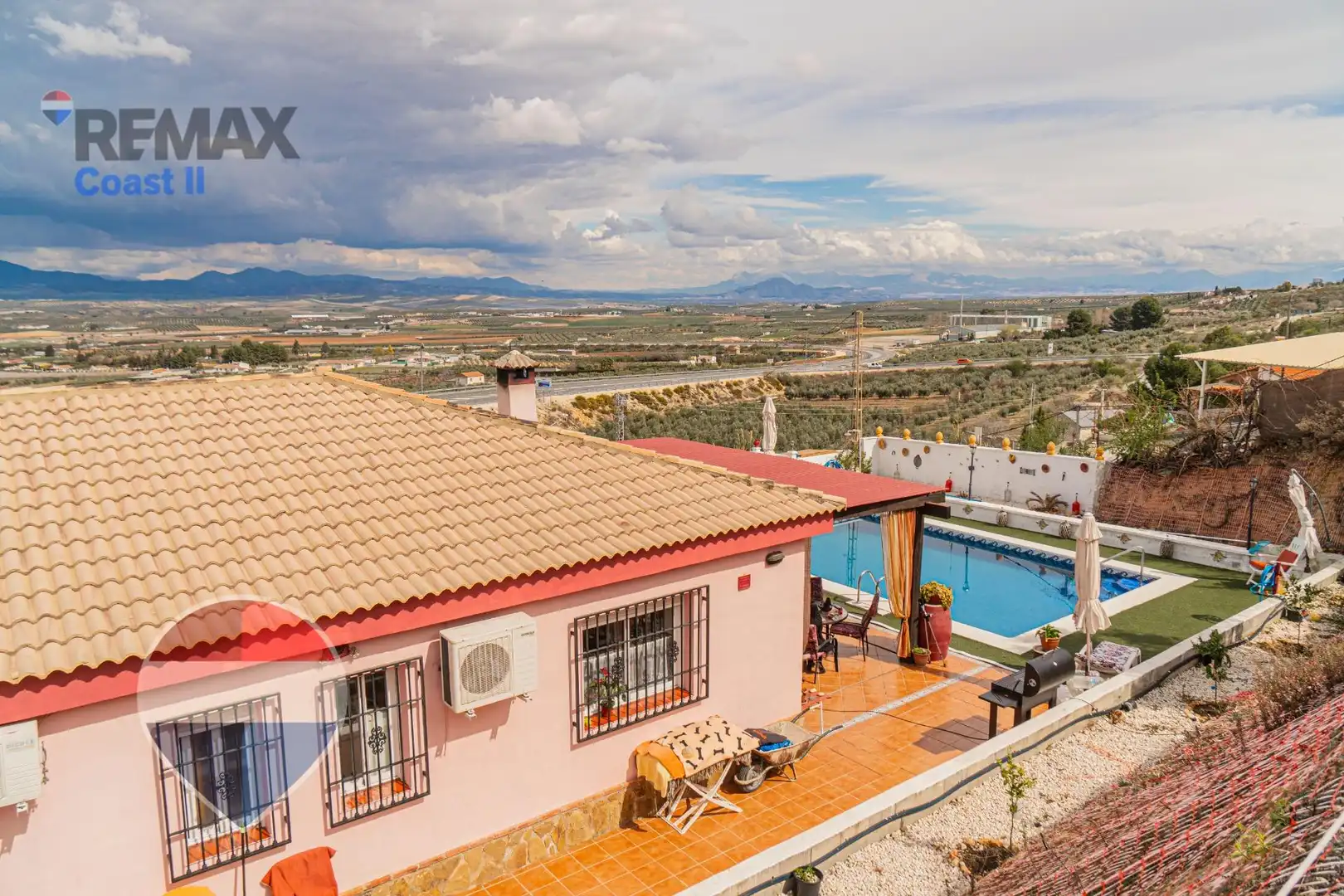 Vista exterior de Casa o chalet en venta en Moraleda de Zafayona con Aire acondicionado, Calefacción y Jardín privado
