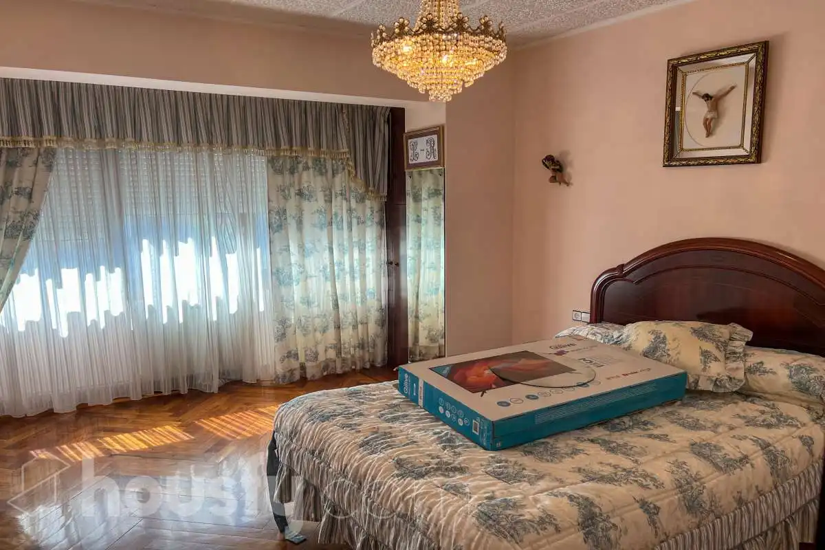 Habitación de Piso en venta en A Coruña Capital  con Calefacción
