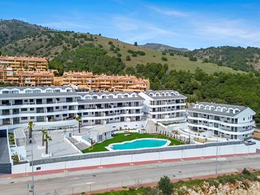 Apartamento con piscina en venta en Benalmádena pueblo