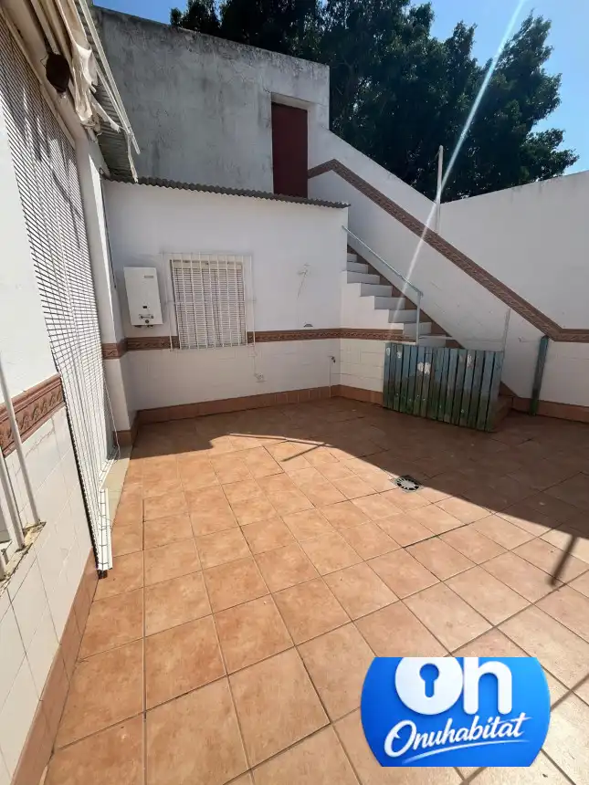 Pis en venda en Bollullos Par del Condado amb Aire condicionat, Traster i Moblat