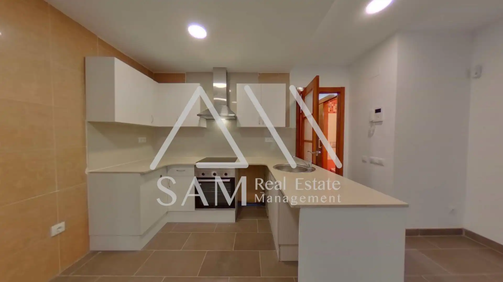 Flat with terrace for sale in Sant Martí, imagen 4