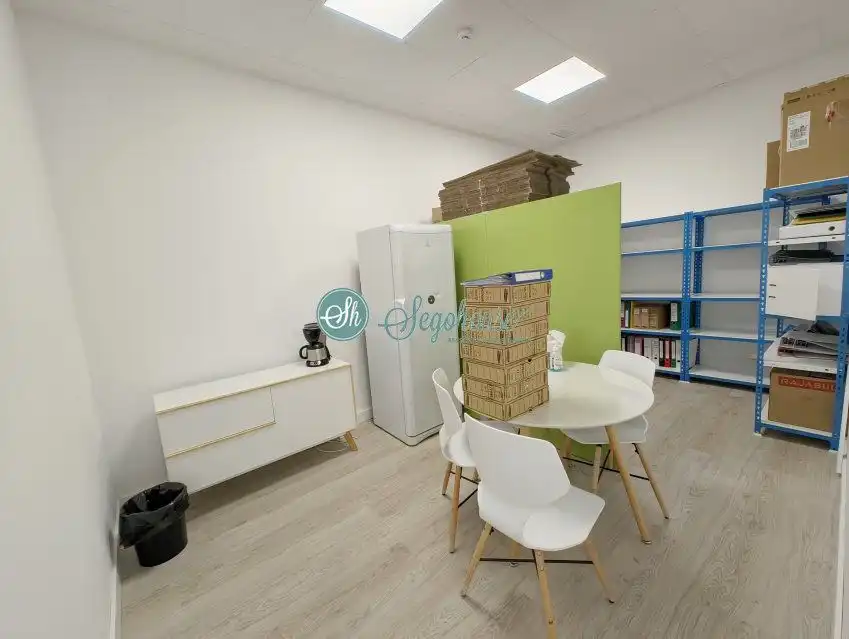 Office for rent in Segovia  with Heating