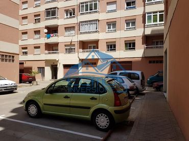 Aparcament en venda a Calle de San Guillermo